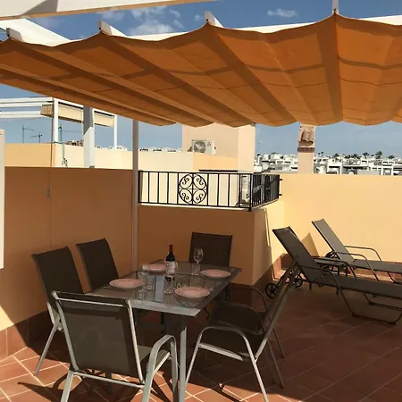 아파트 With Roof Terrace In Punta Prima! *